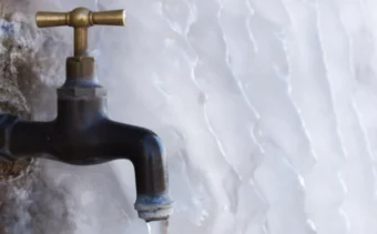 How to Thaw a Frozen Outdoor Faucet
